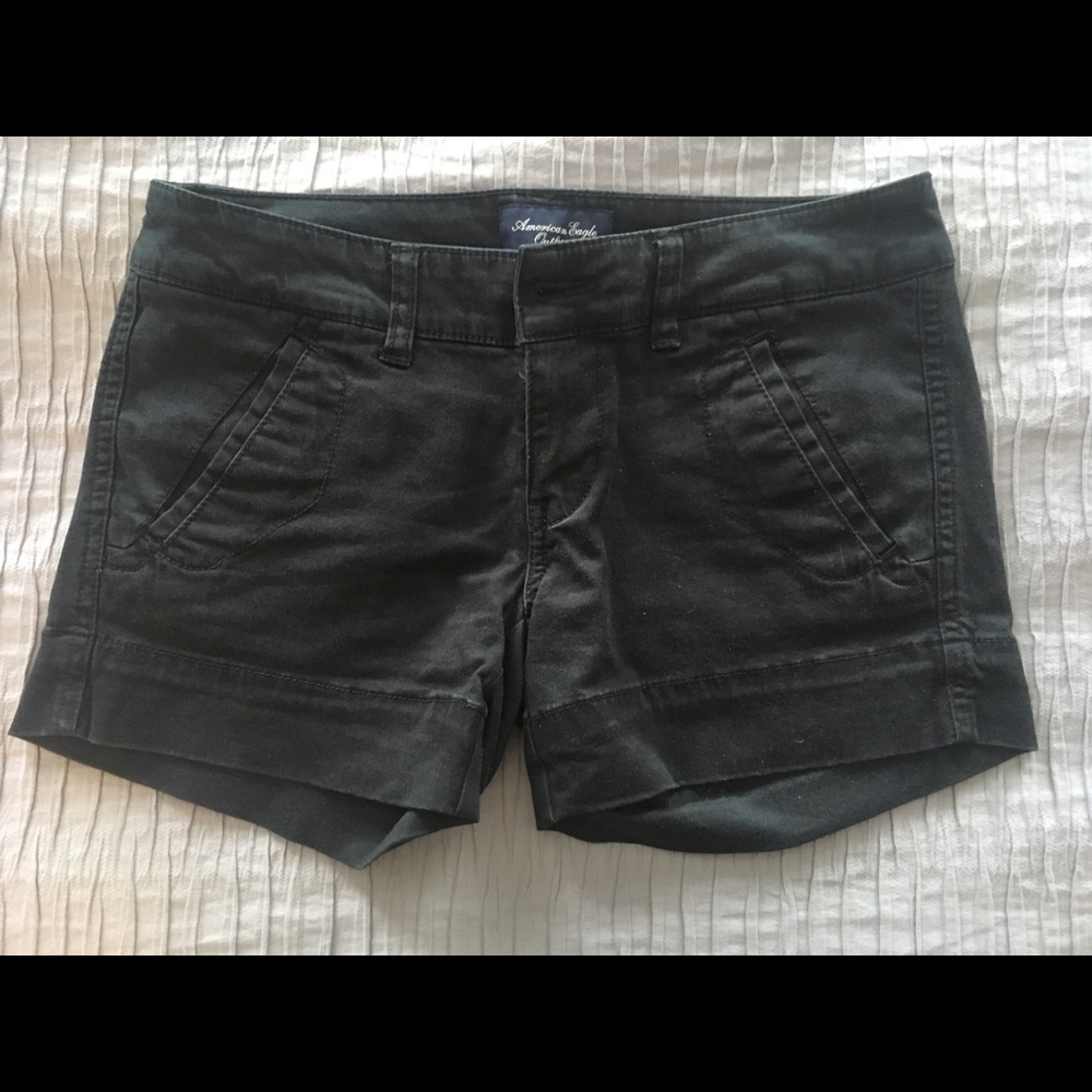 AE Black Khaki Midi Shorts